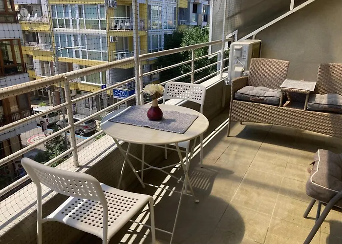 Luxury Ani Apartament Burgas